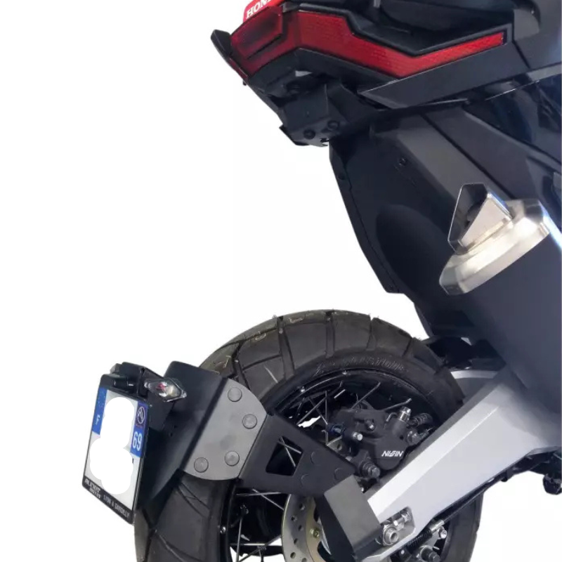 SPLRH032 : Soporte de matrícula desplazado Access Design Honda X-ADV 750