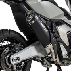 0R24M-SMU-027 : Akrapovic Schalldämpfer 2025 Honda X-ADV 750