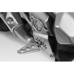 R-0827 : DPM Edelstahl Fahrers Fußstützenkit Honda X-ADV 750