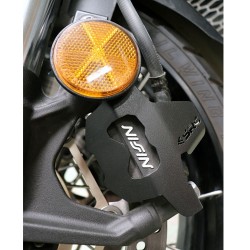 H-X-ADV17-16-01 : Protección de las pinzas de freno delanteras Honda X-ADV 750